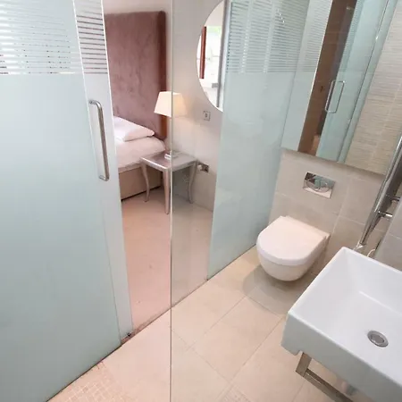 St Stephens Green Sleeps 6! Apartment *