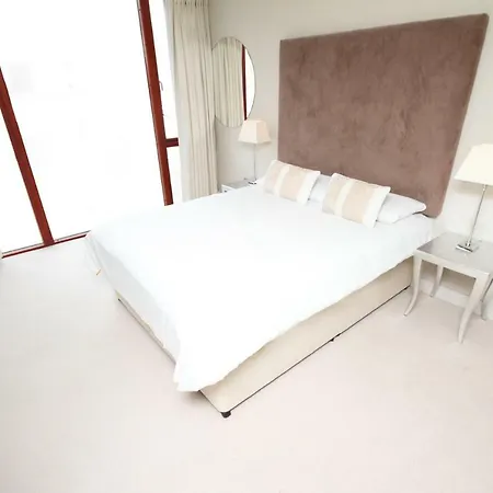 St Stephens Green Sleeps 6! * Dublin