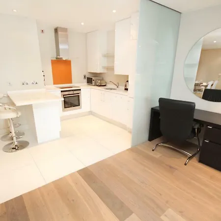 St Stephens Green Sleeps 6! * Dublin